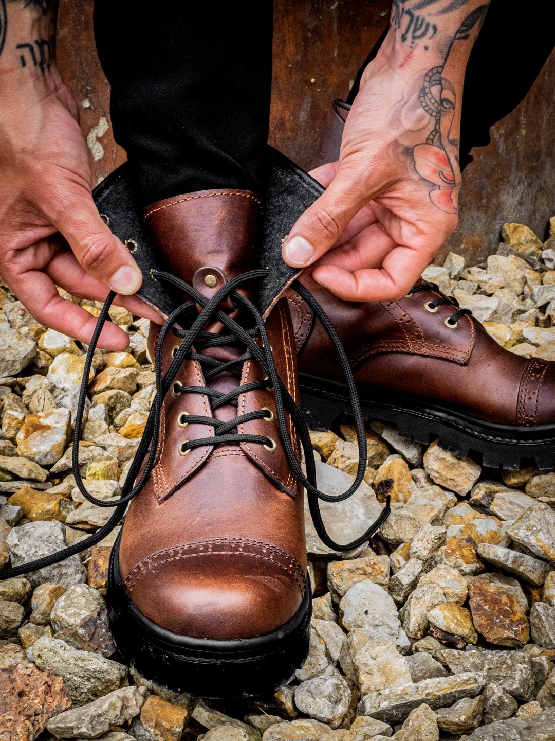 Botas Combat Donovitz Marrón - Imagen 4