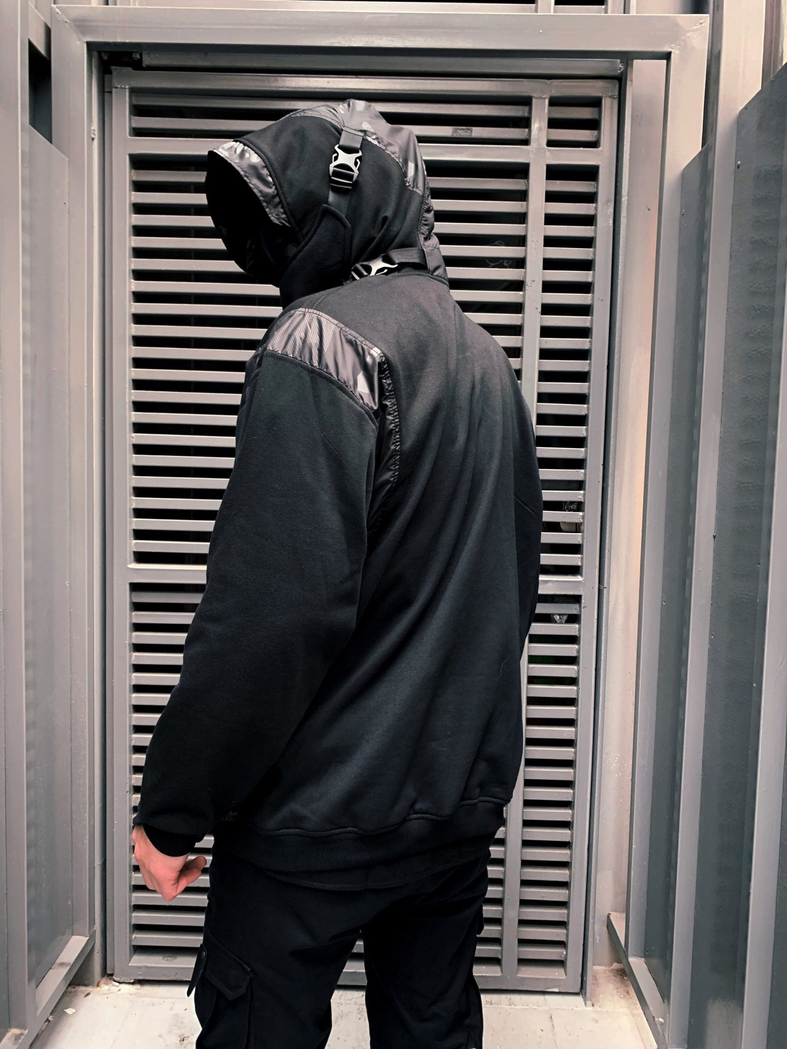 Hoodie Venom - Imagen 10